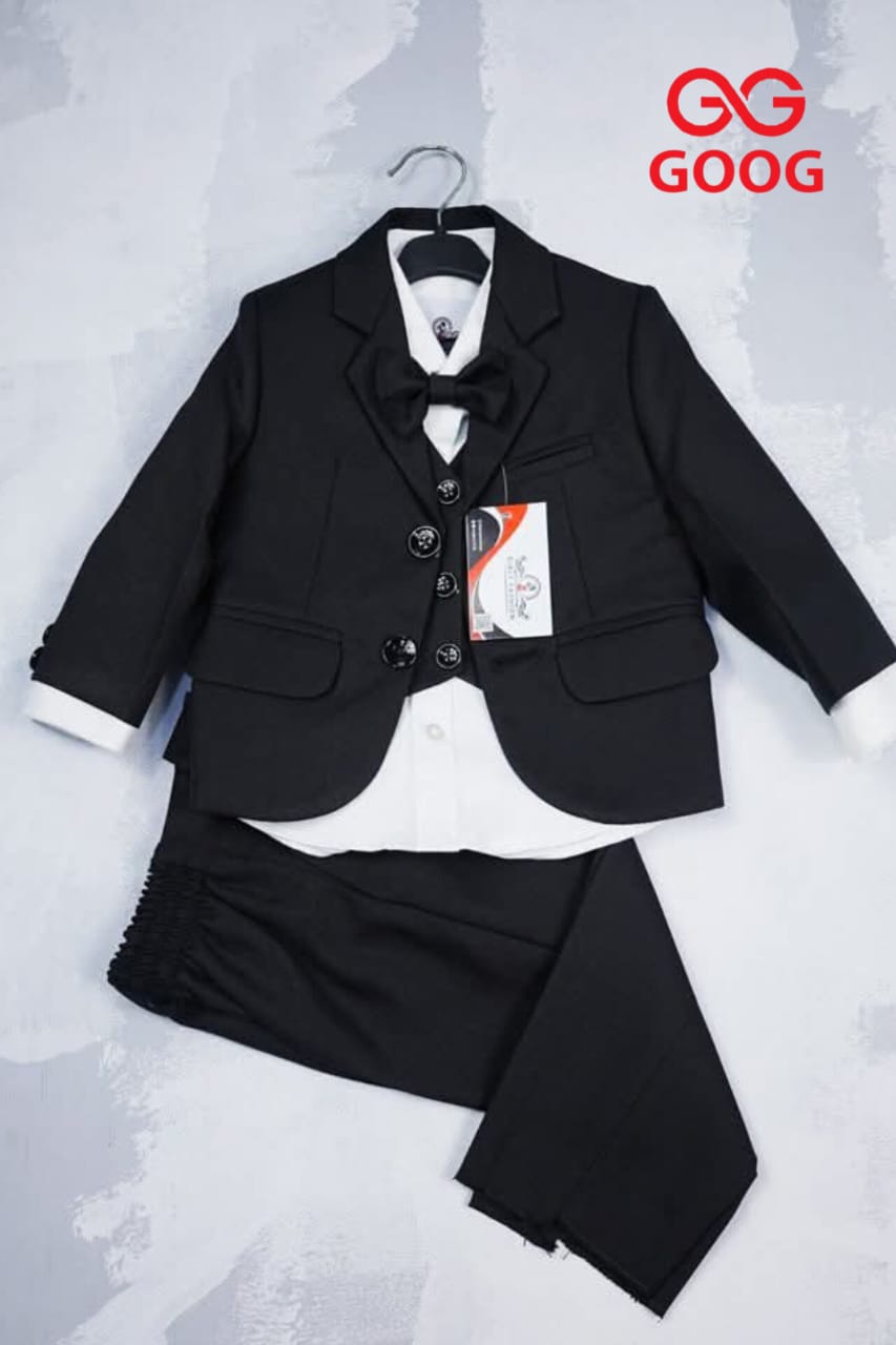 Kids Blazer set's. 
Best premium quality. 
Stylish fashionable and comfortable. 
100% cheli fabrics.
