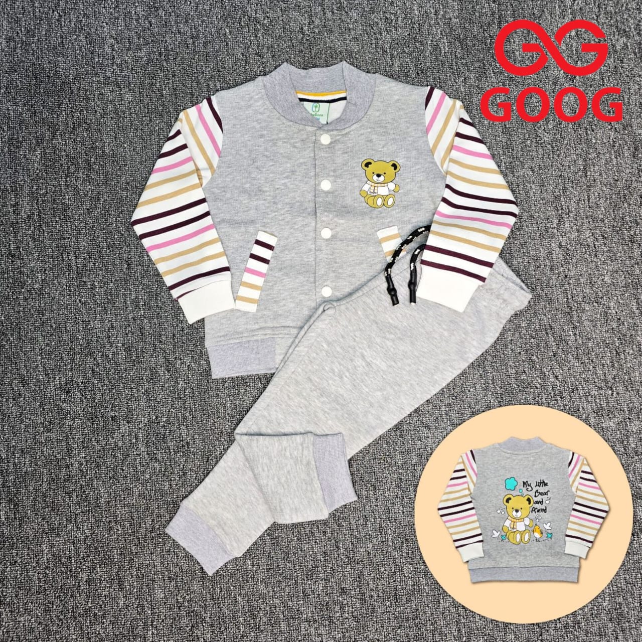 New Collection.
Kids sweatshirt .
Best quality products .
Stylish fashionable and comfortable.
Fabric : 220 GSM
Colours  = 16 
6 month  to  36 month.