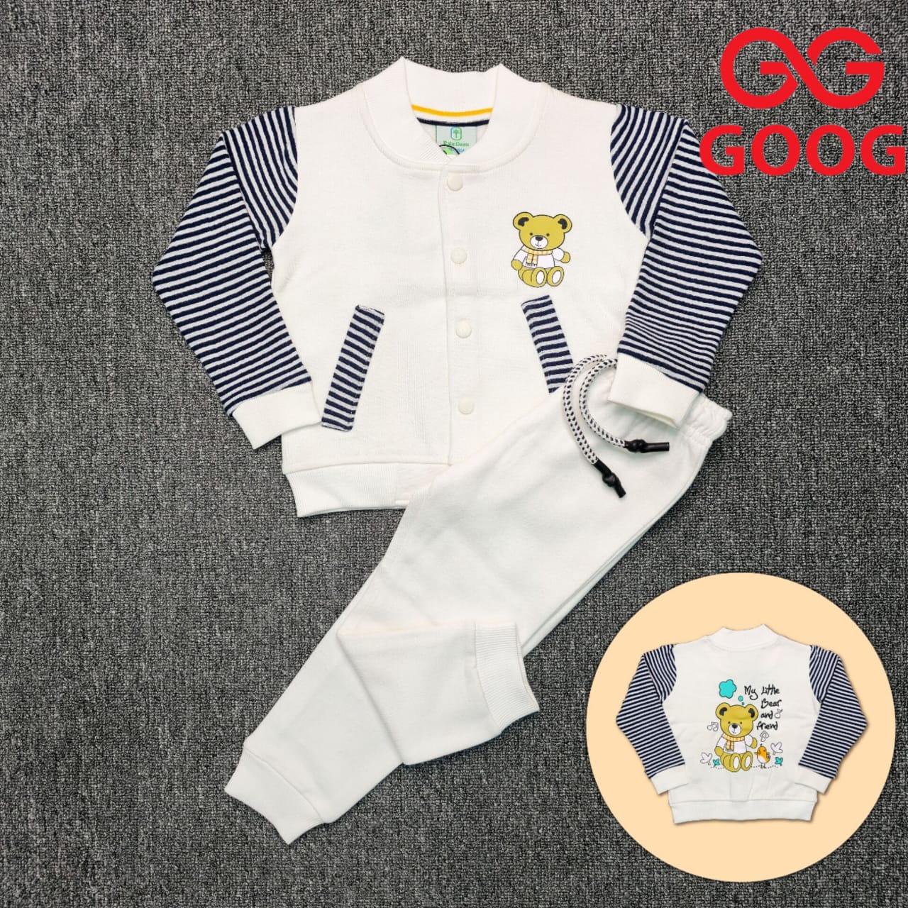 New Collection.
Kids sweatshirt .
Best quality products .
Stylish fashionable and comfortable.
Fabric : 220 GSM
Colours  = 16 
6 month  to  36 month.